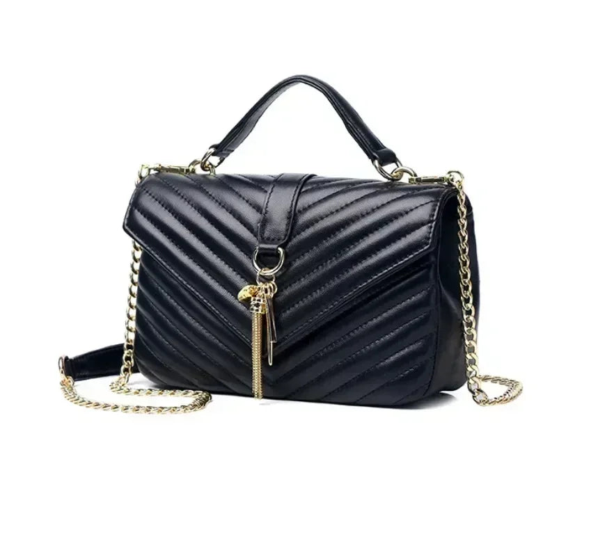 Designer Fashionable new V-line large grid solid color women's bag ins trendy shoulder carrying crossbody bag BY6