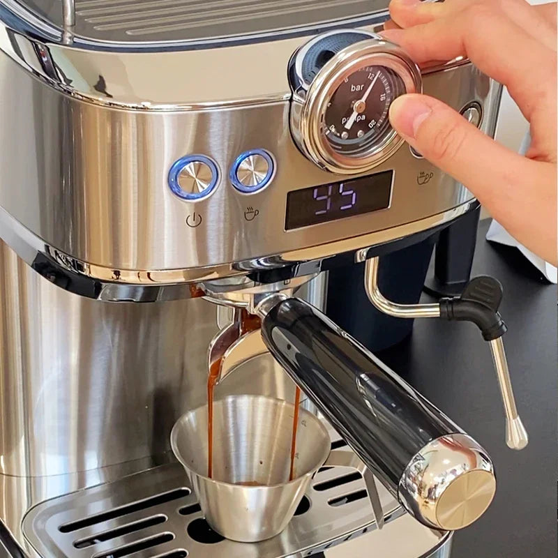 Coffee machine household small 20Bar concentrated retro, semi-automatic steam milk foam integrated