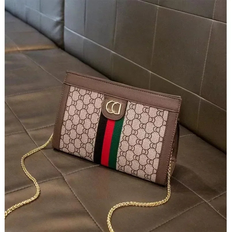 Classic Bag Wide Shoulder Strap High Quality Diagonal Bag Large Capacity Chain Shoulder Bags GB12